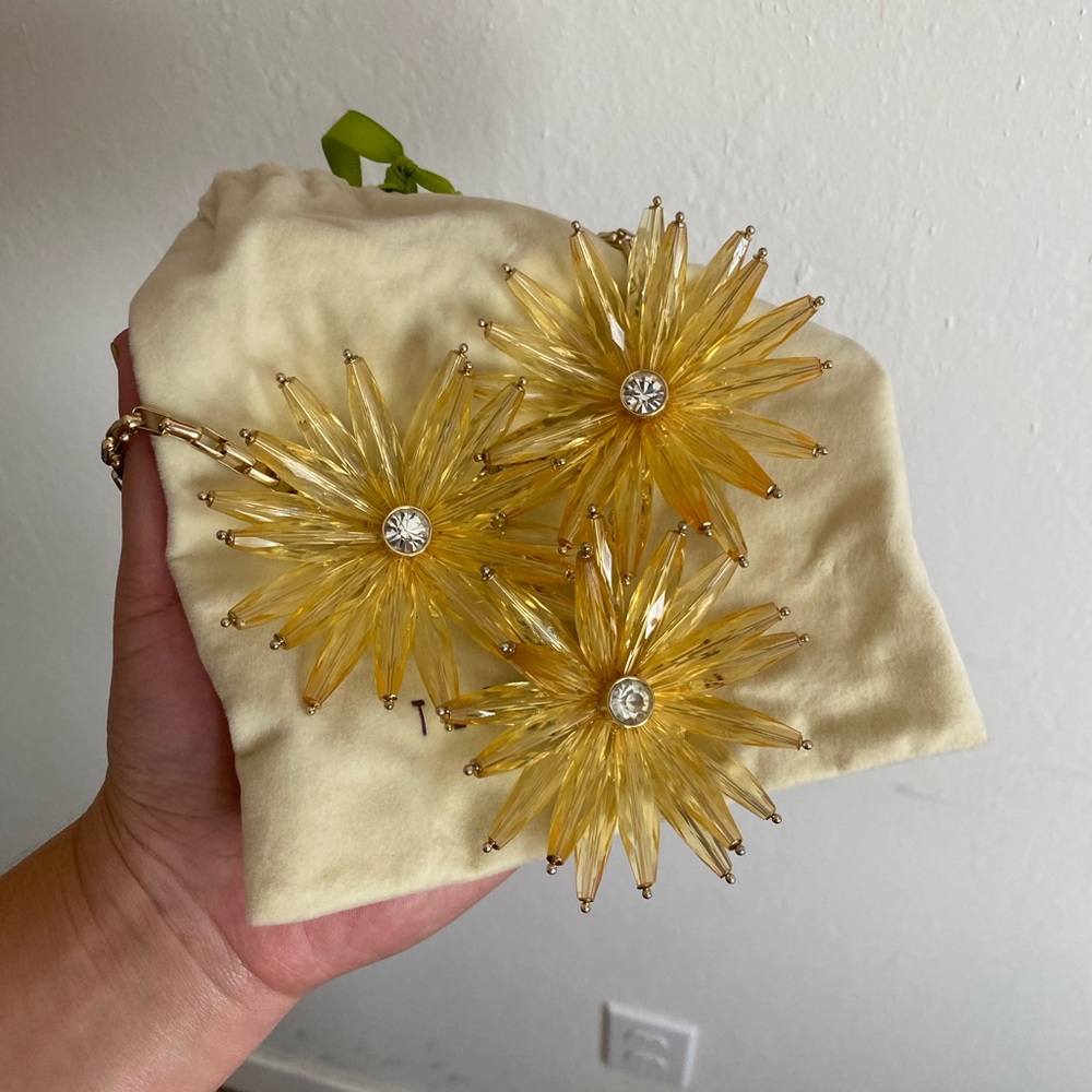 Ted baker Floria flower starburst necklace in gold